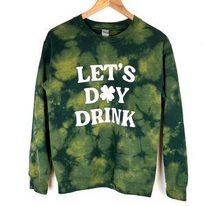 Clover Saint Patrick Day Camouflage Let’s Day Drink Graphic Sweatshirt Small
